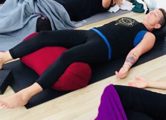 Karin Sanftl - Yin Yoga